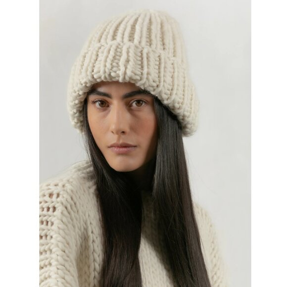 Anthropologie Accessories - Mr. Mittens Luxury 100% Wool Chunky Ribbed Knit Handmade Ribble Beanie Toque Hat